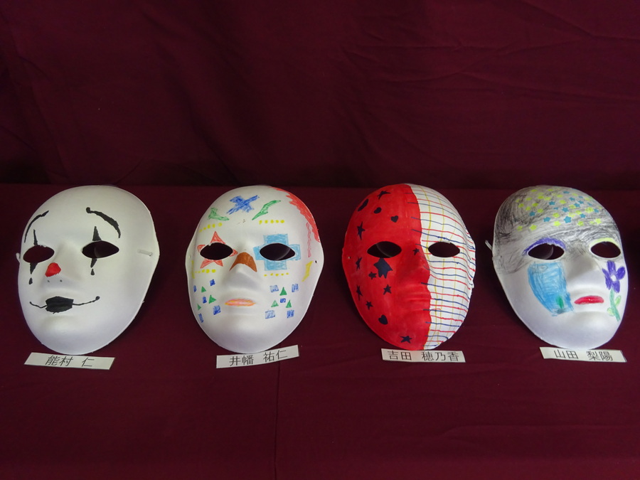 あなたはどのマスクがお気に入り？